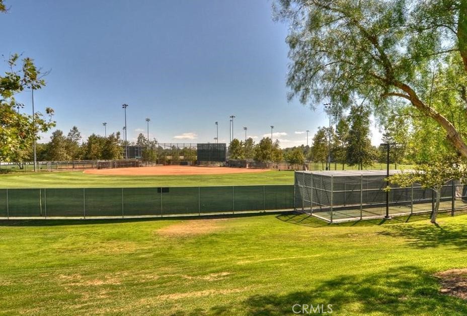 2 Bloomington Street