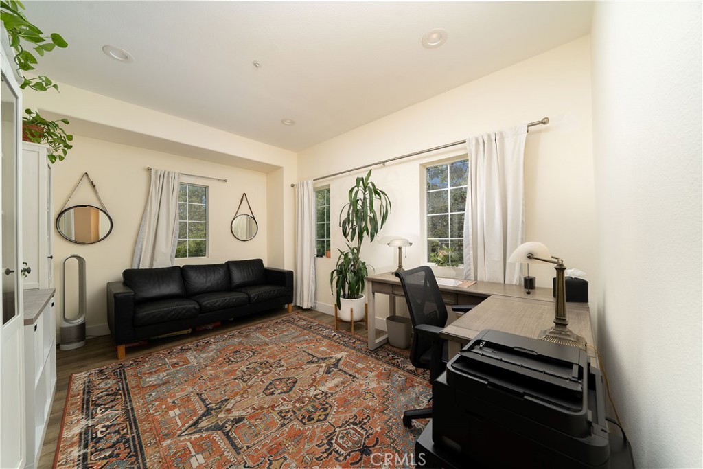 2 Bloomington Street