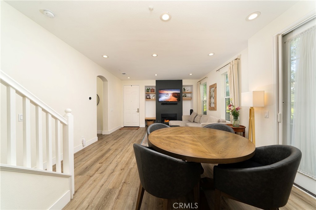 2 Bloomington Street