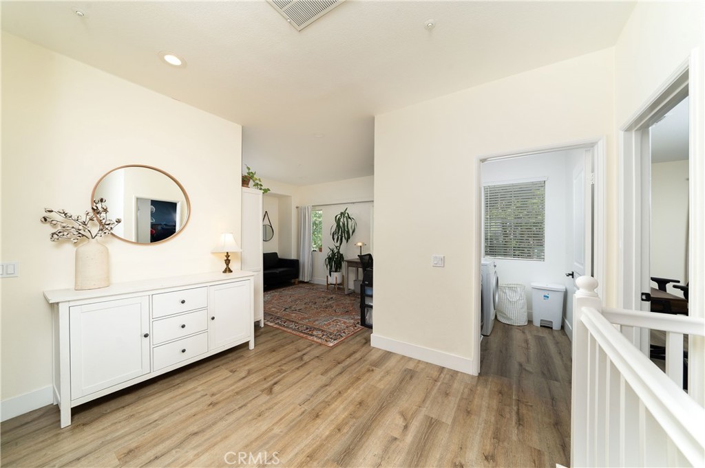 2 Bloomington Street