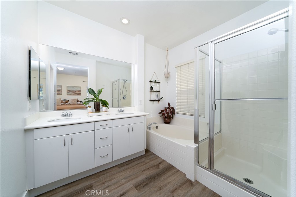 2 Bloomington Street