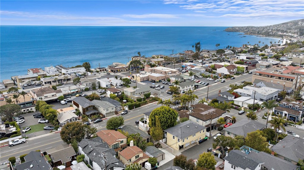 1056 Glenneyre Street