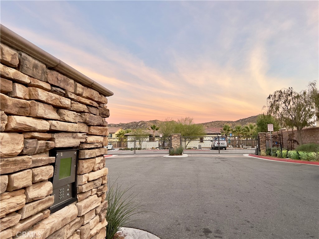 27494 Moonstone Place