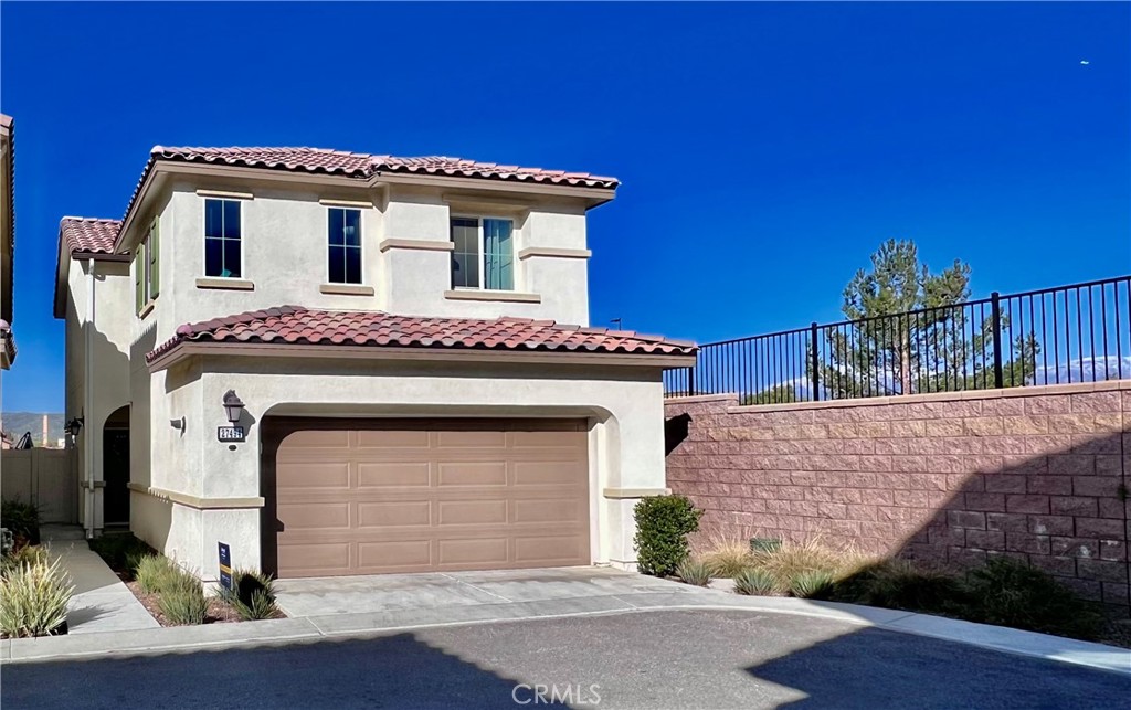 27494 Moonstone Place