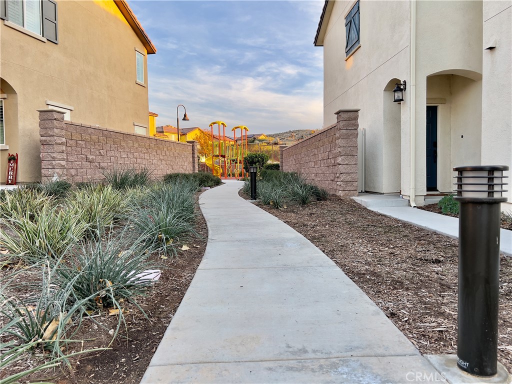 27494 Moonstone Place