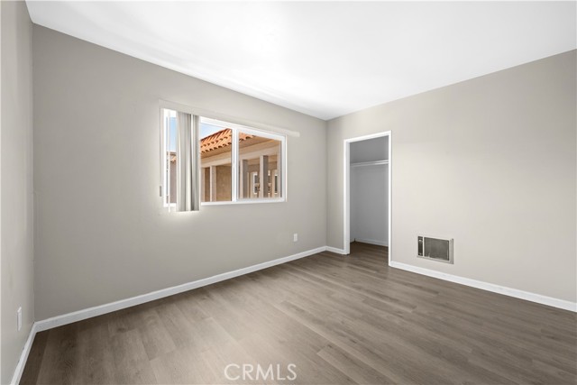 888 Victor AVE Unit: 9