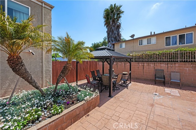 888 Victor AVE Unit: 9