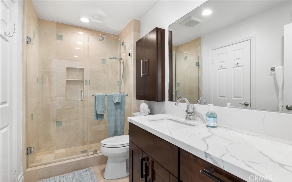 198 Hartford Drive 118