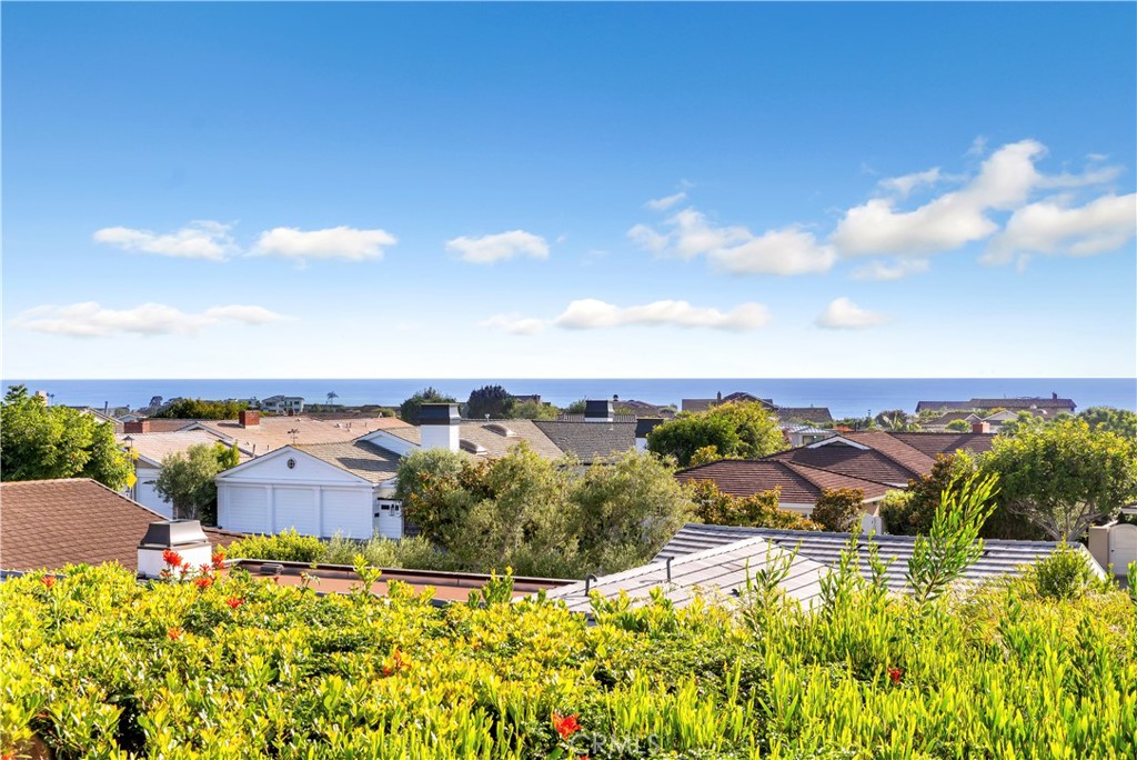 1233 Outrigger Drive