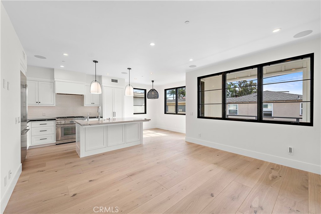 434 1/2 Goldenrod Avenue