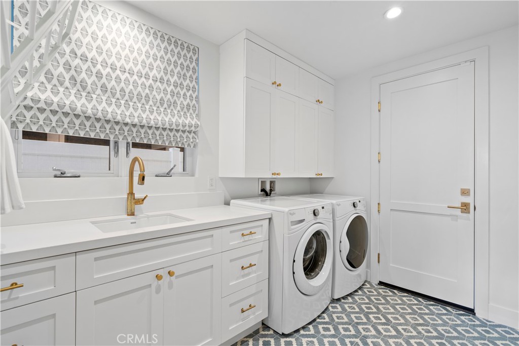 433 Goldenrod Avenue