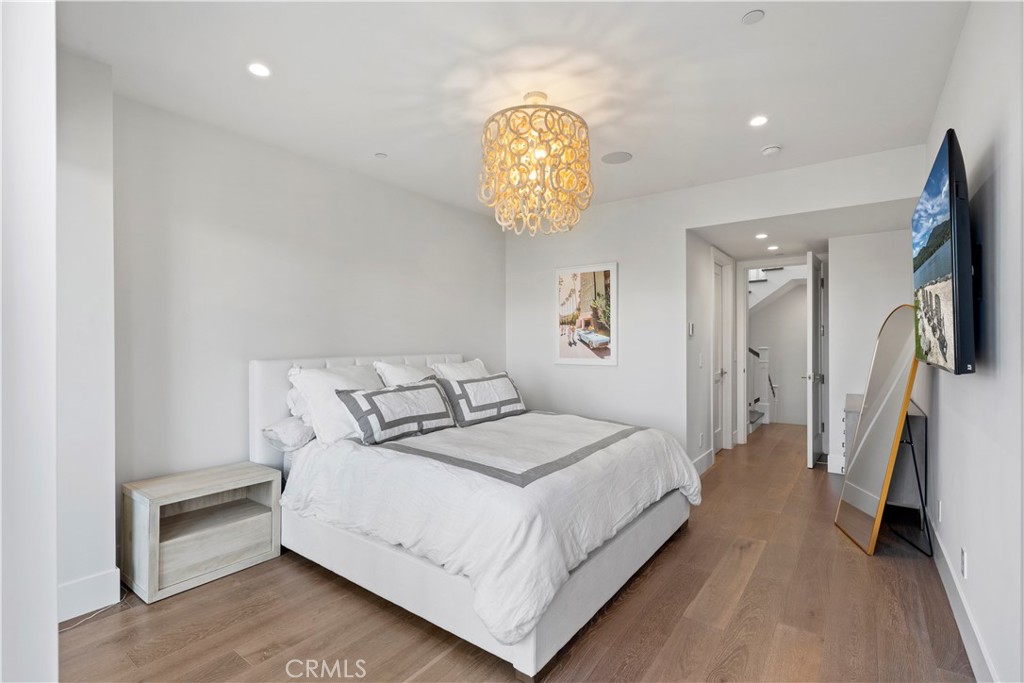 433 Goldenrod Avenue