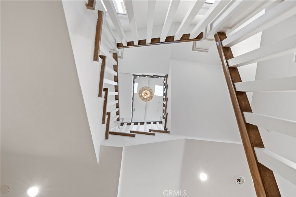 433 Goldenrod Avenue