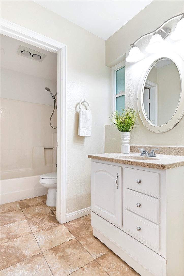 19038 Rockwood Drive 4