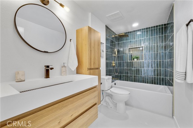 7016 Little Harbor DR