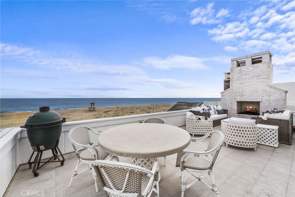 2148 E Oceanfront