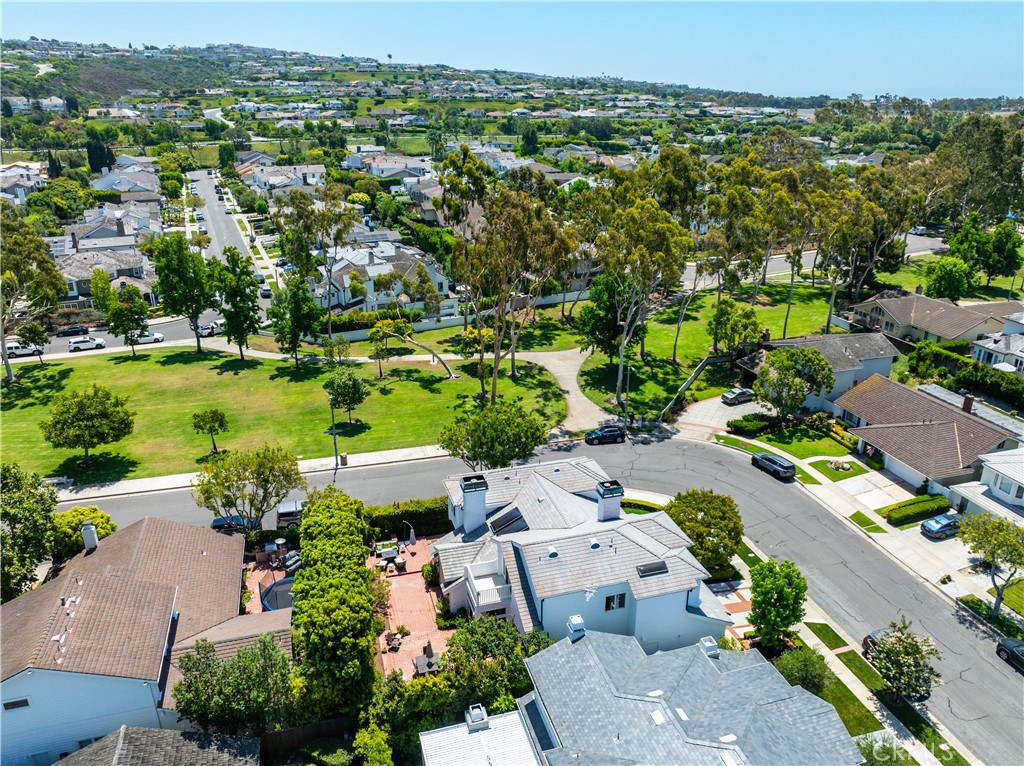 1854 Port Kimberly Place