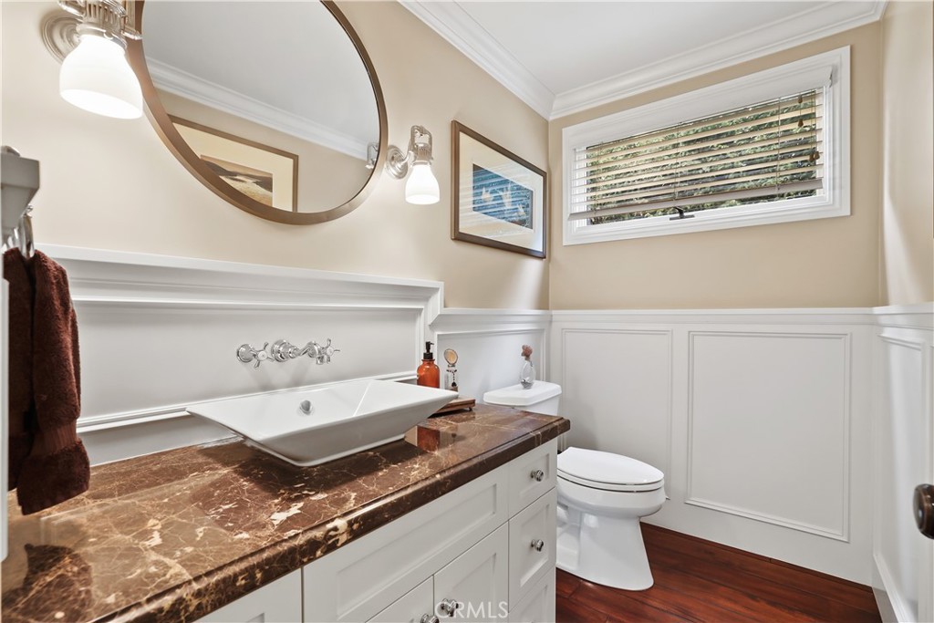 1854 Port Kimberly Place