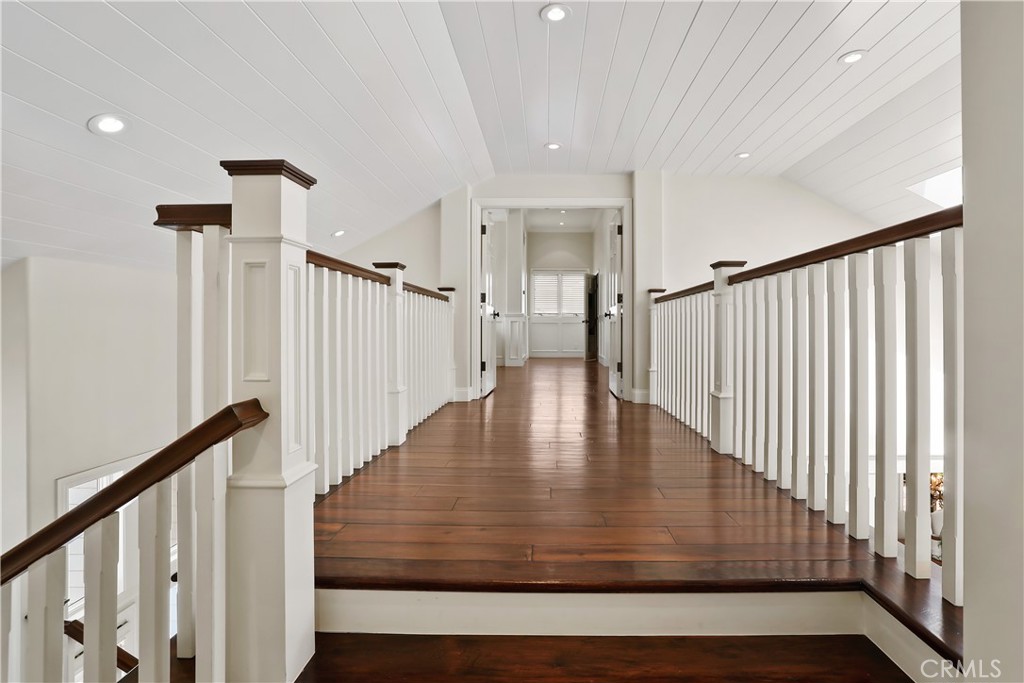 1854 Port Kimberly Place