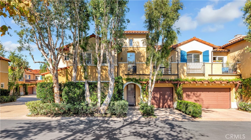 1 Savona Court