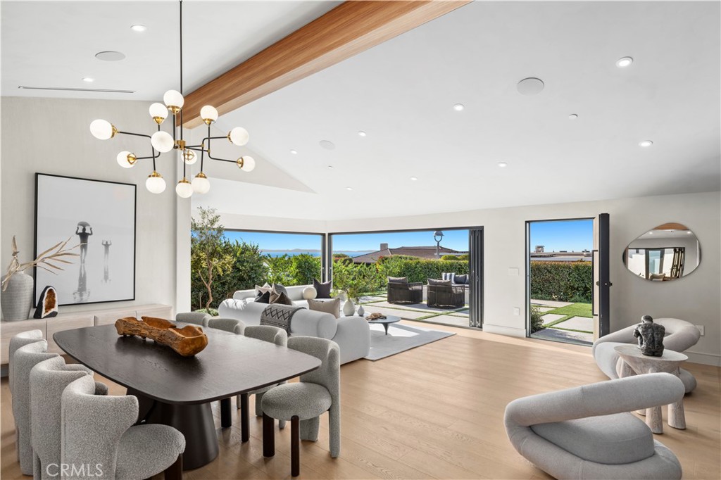 1120 White Sails Way