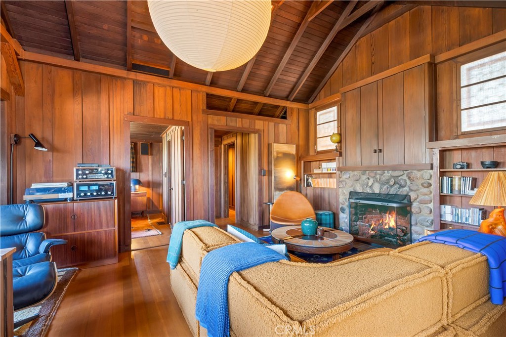 310 Hawthorne Road