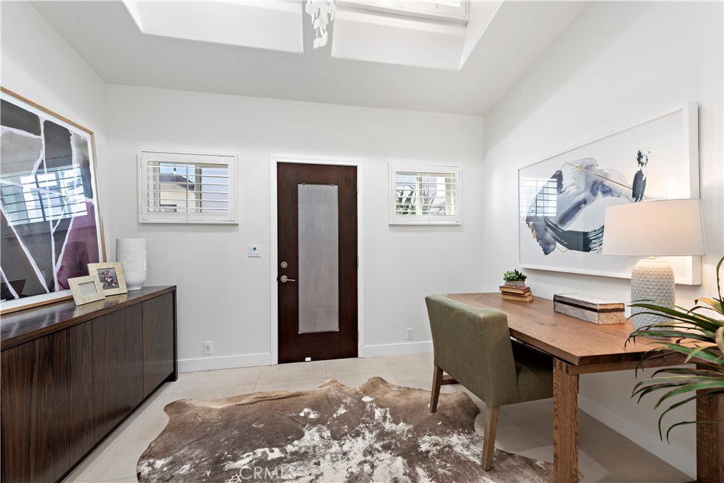 1880 N El Camino Real 74 & 75