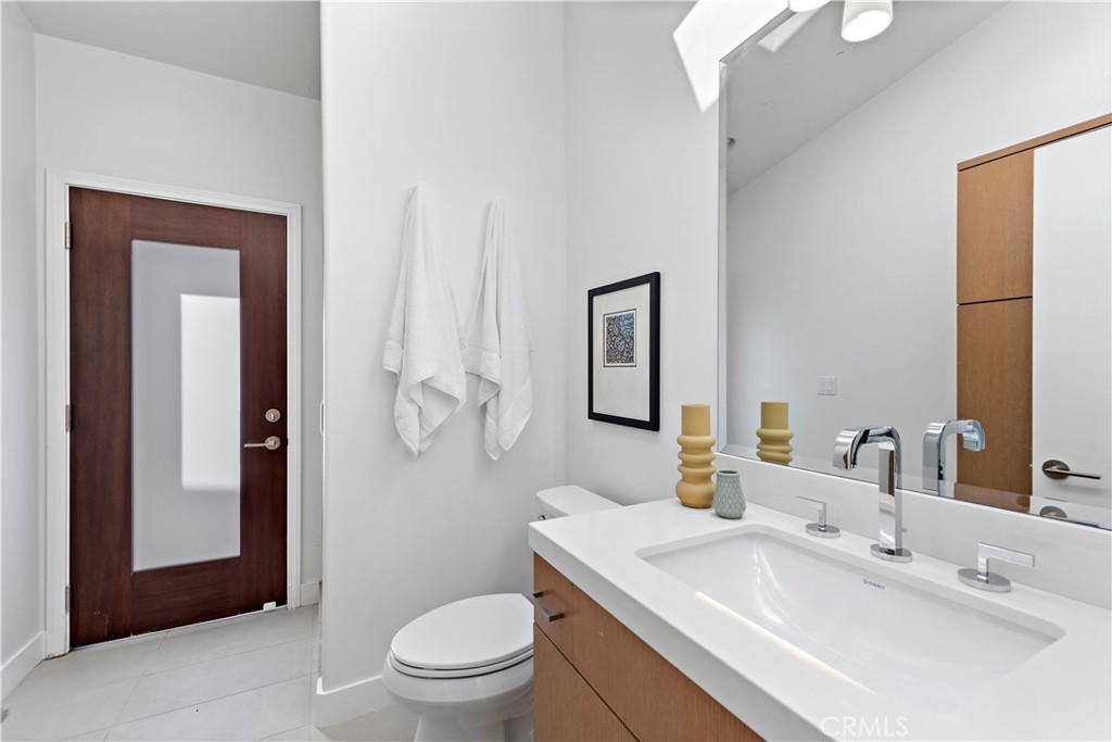 1880 N El Camino Real 74 & 75