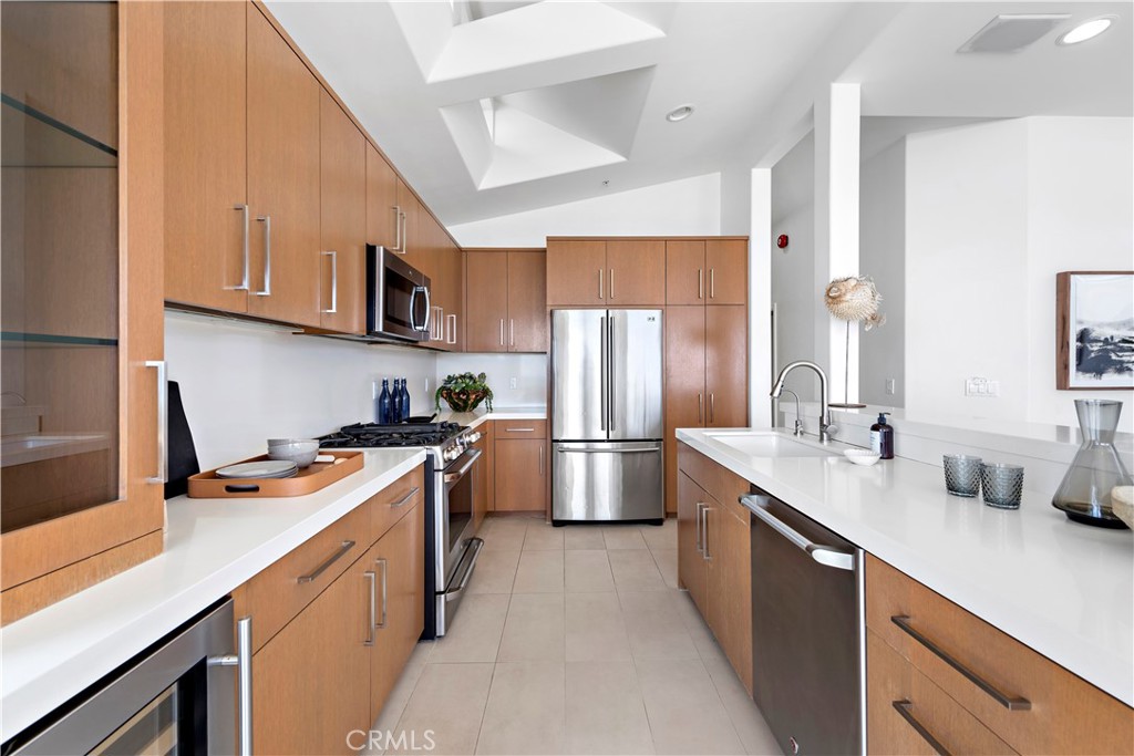 1880 N El Camino Real 74 & 75