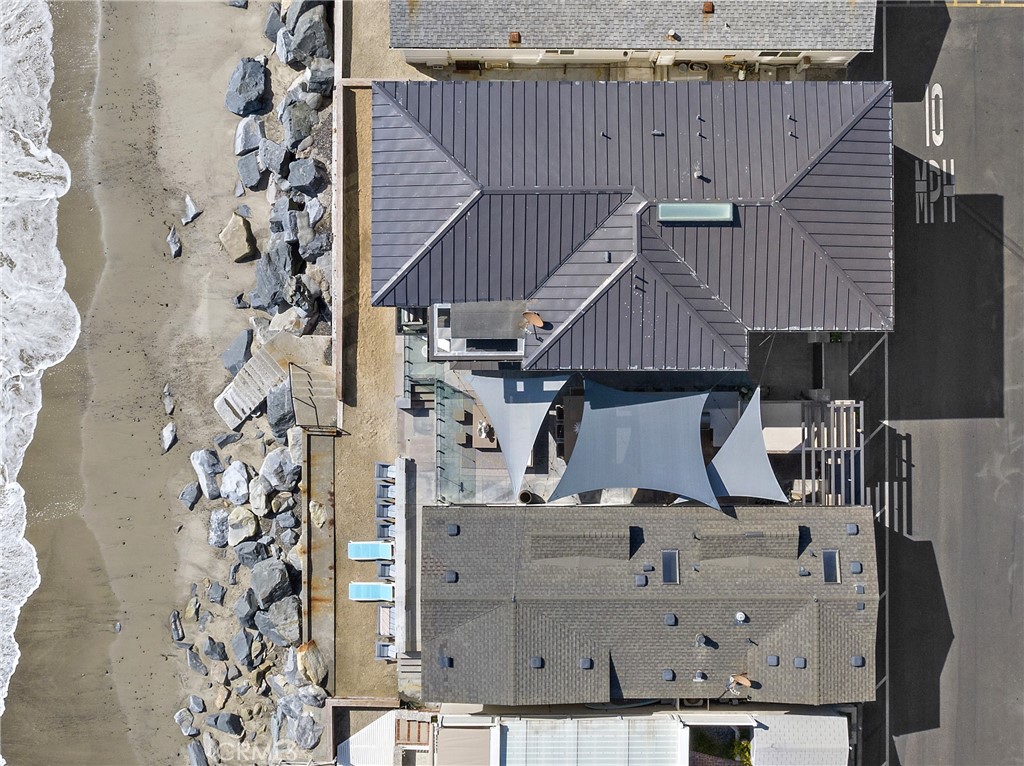 1880 N El Camino Real 74 & 75