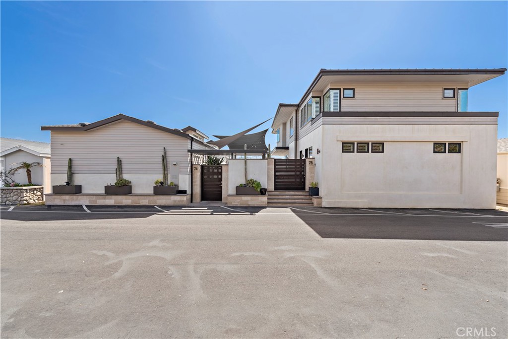 1880 N El Camino Real 74 & 75