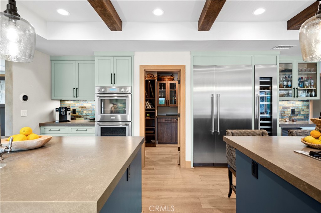 2291 Pavillion Drive
