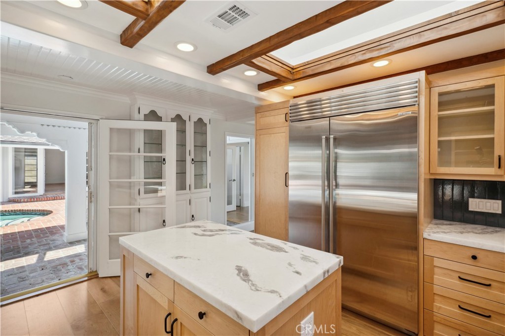 2801 Pebble Drive