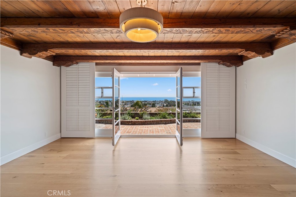 2801 Pebble Drive