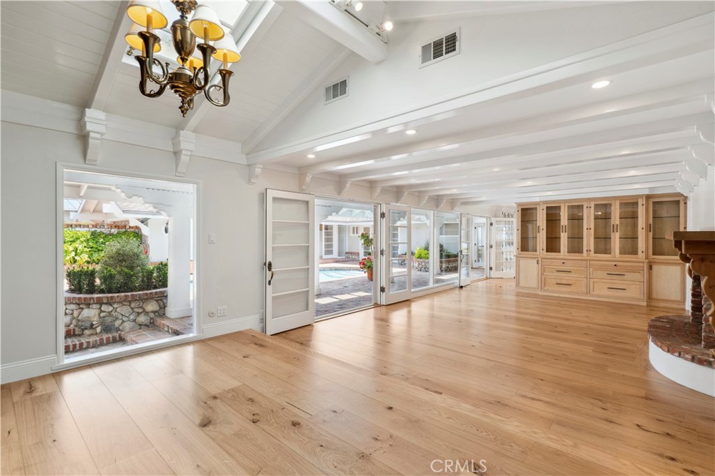 2801 Pebble Drive
