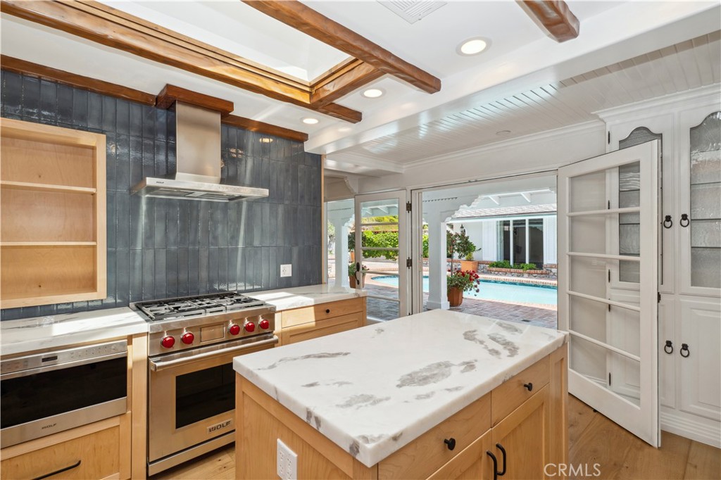 2801 Pebble Drive