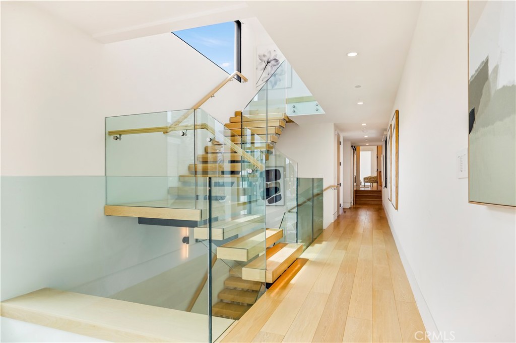 221 Heliotrope Avenue