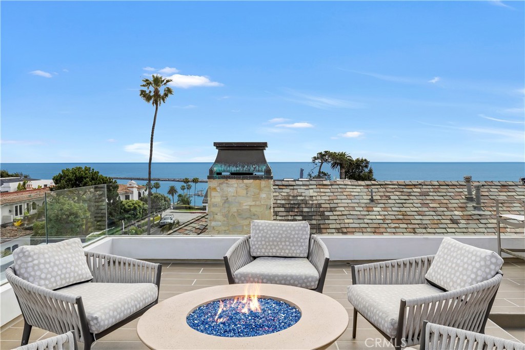 221 Heliotrope Avenue