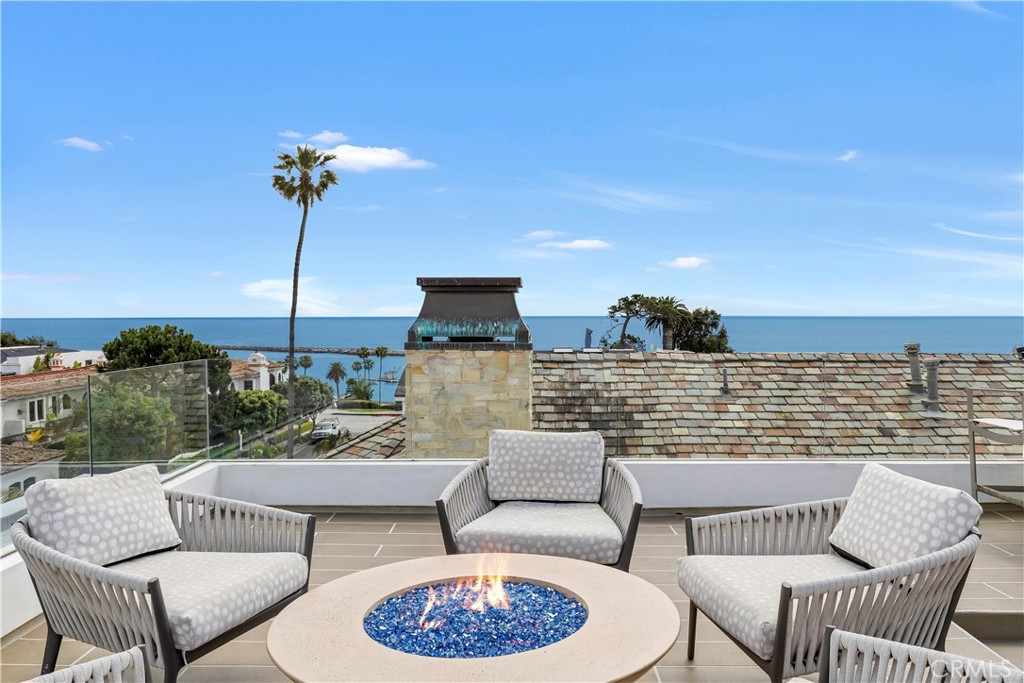 221 Heliotrope Avenue