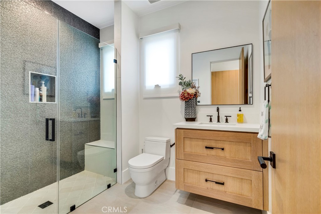 221 Heliotrope Avenue