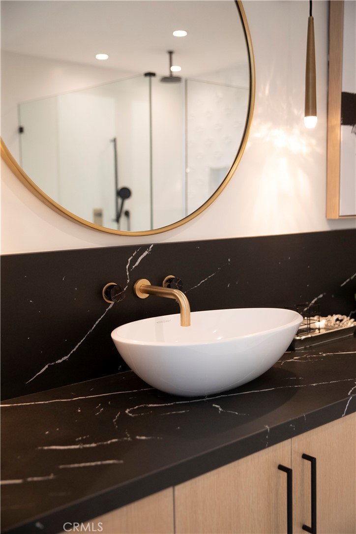 221 Heliotrope Avenue