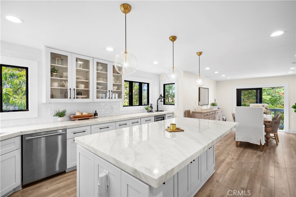 11 Mainsail Drive