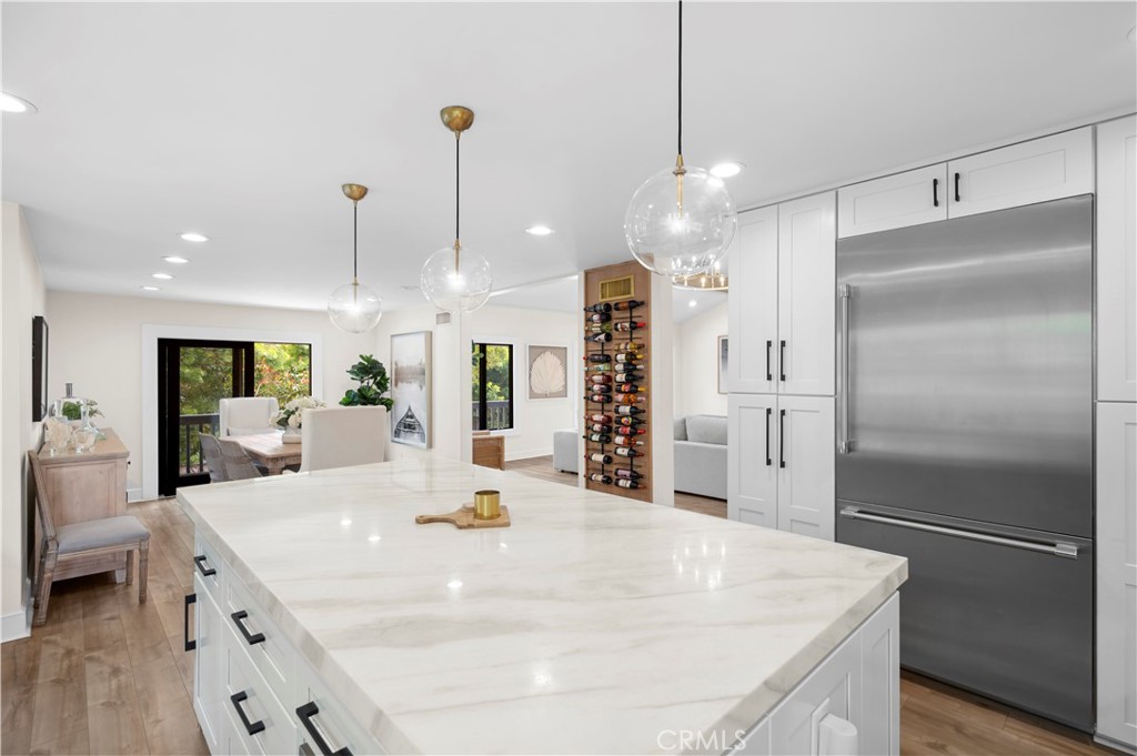 11 Mainsail Drive