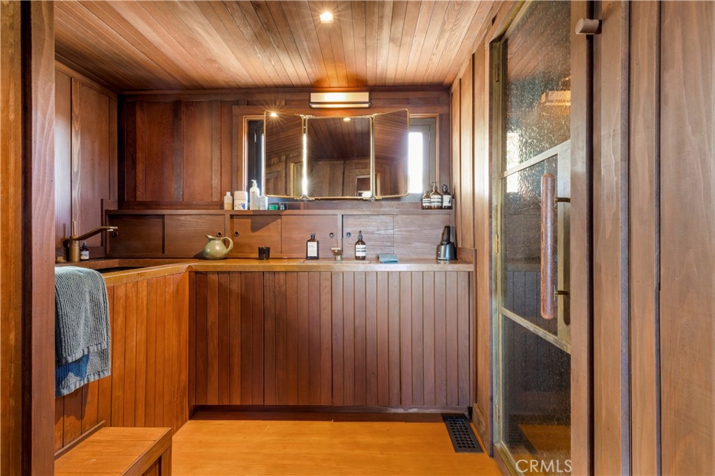 310 Hawthorne Road