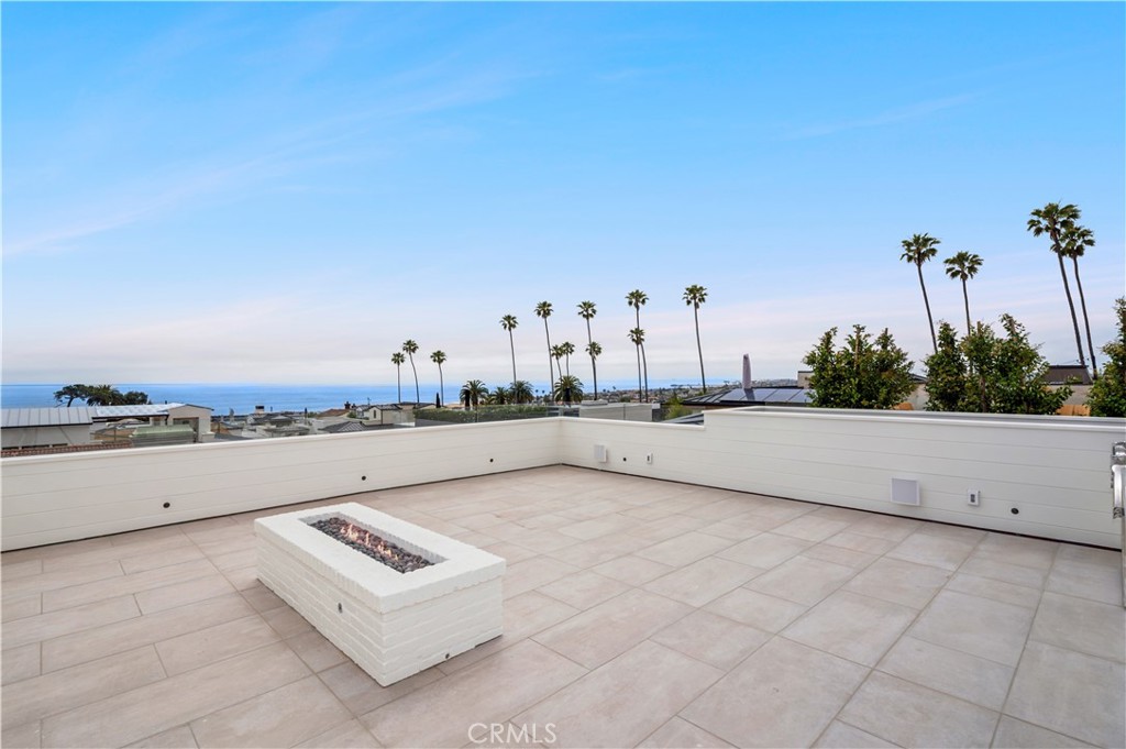 2820 Bayview Drive
