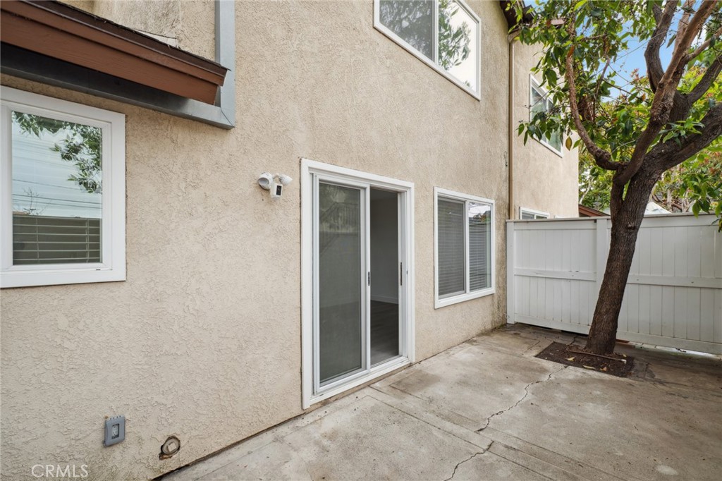 2233 Fairview Road H