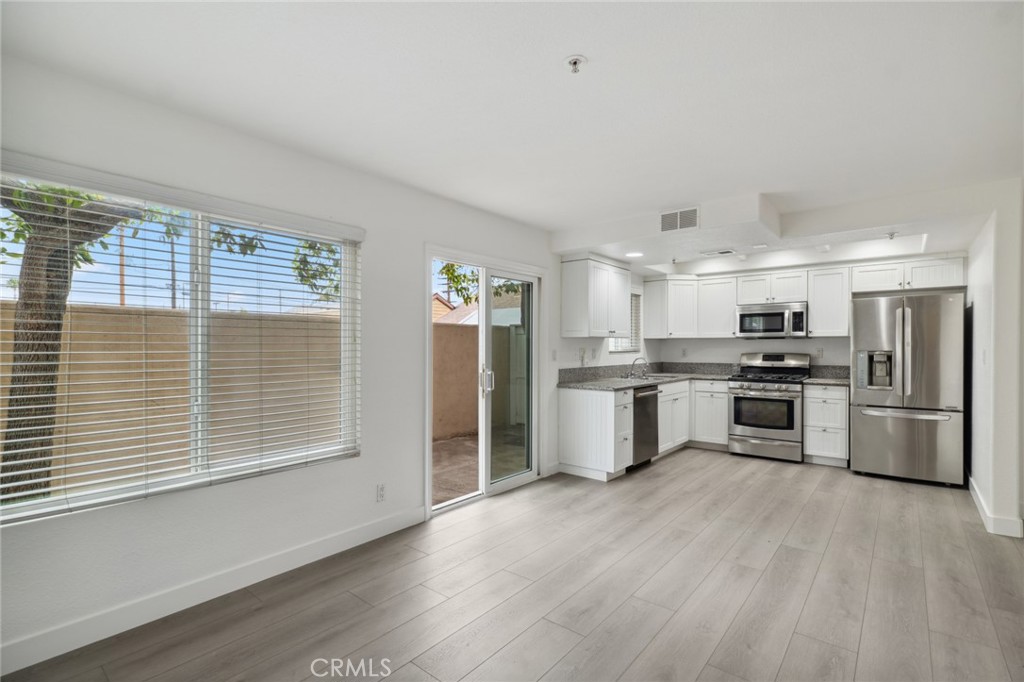 2233 Fairview Road H