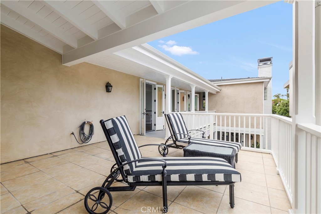 321 Fullerton Avenue