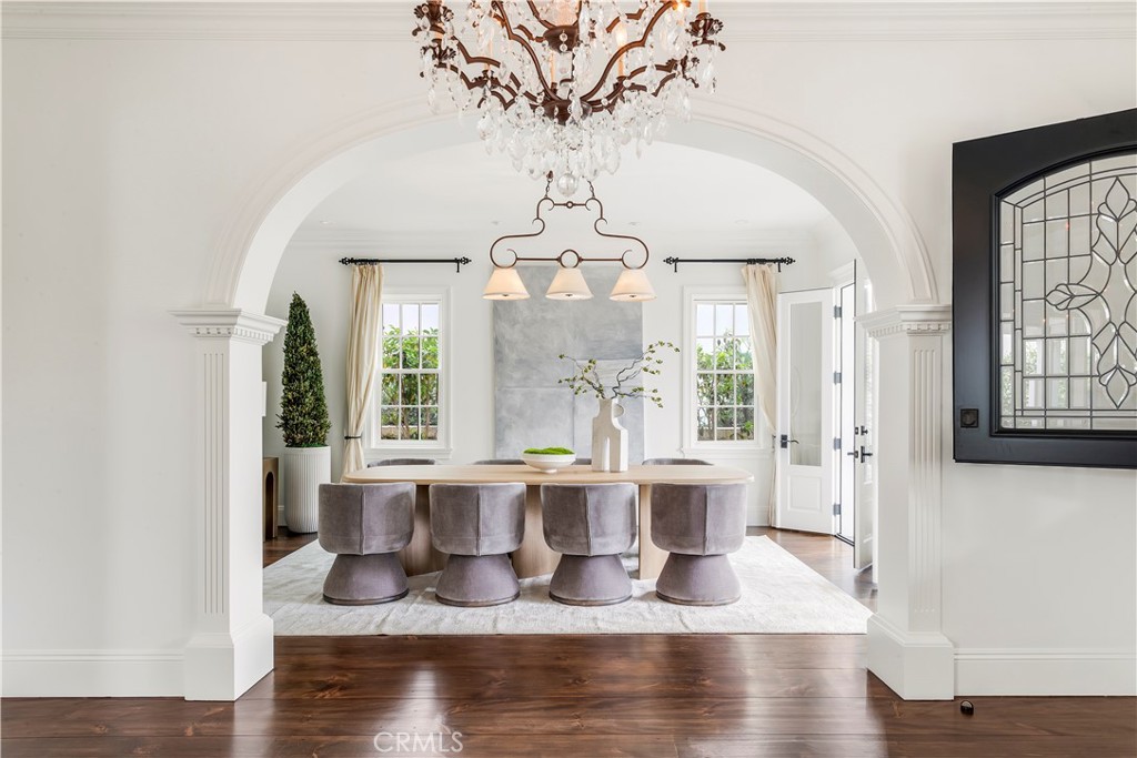 321 Fullerton Avenue