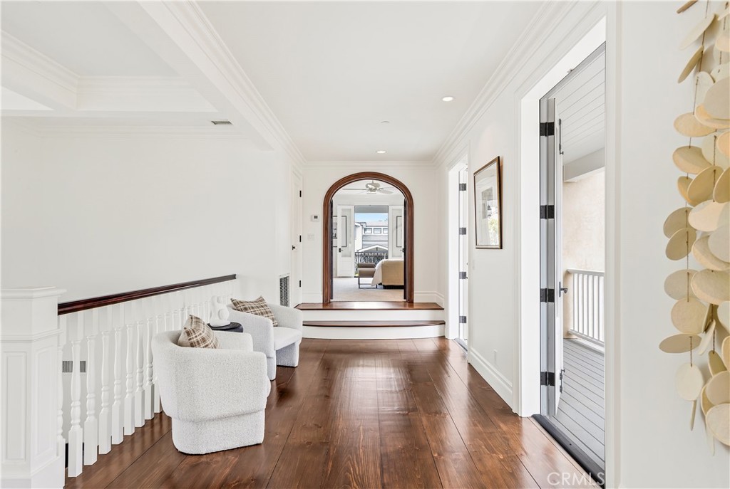 321 Fullerton Avenue